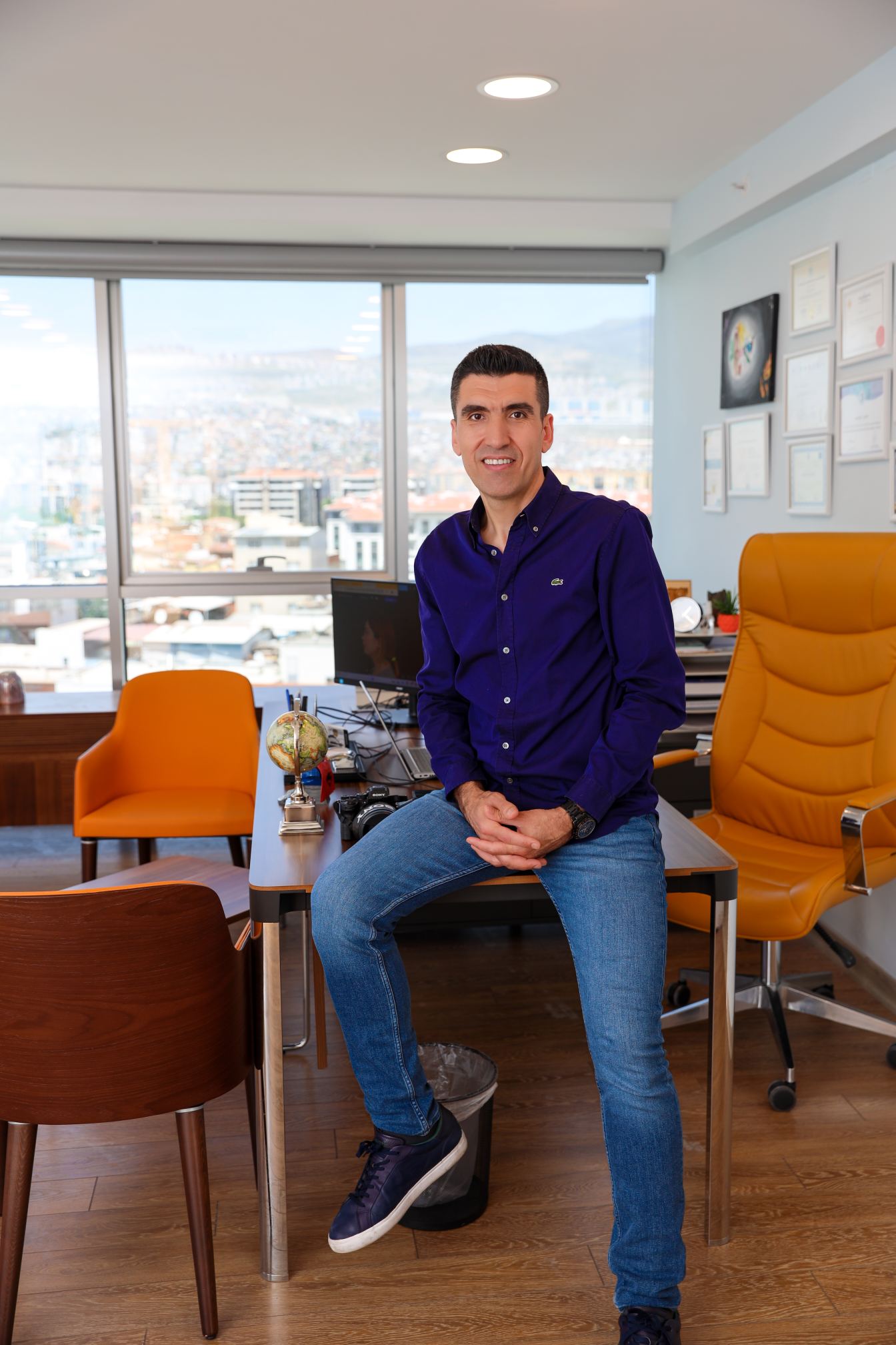 Dr Behçet Şahin